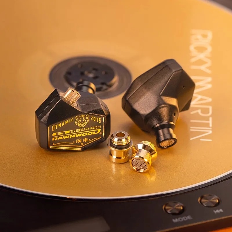 Słuchawki douszne DAWNWOOD GT0 – In Ear Monitor Iem recenzja i cena